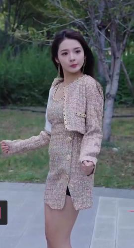 閃婚豪門總裁伕人馬甲掉光了