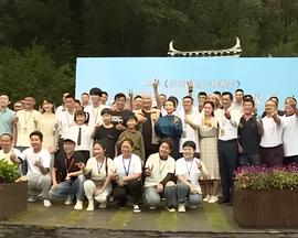 開貨車的小鎮青年